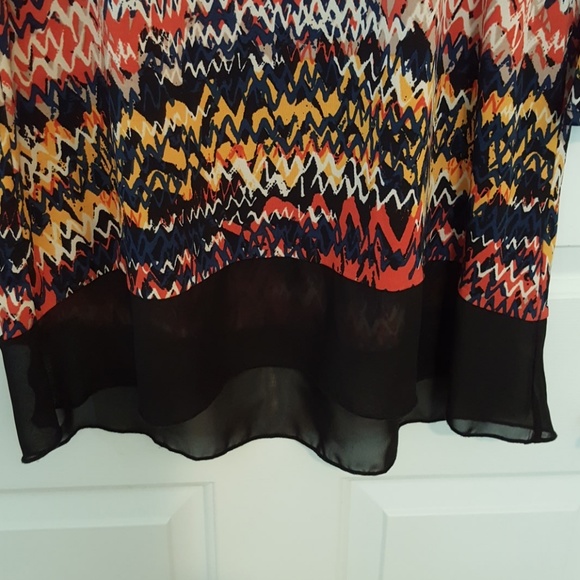 Multi-colored top - Picture 2 of 4